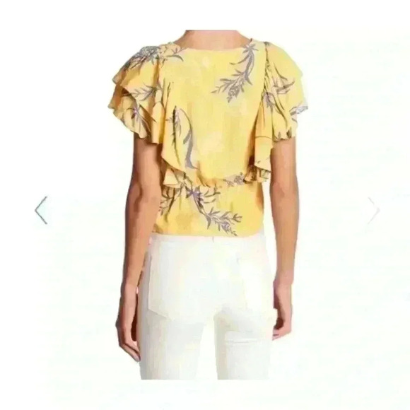 Hiatus Women’s Ruffle Layer Mustard Floral Crop Top Size Small - Picture 2 of 13